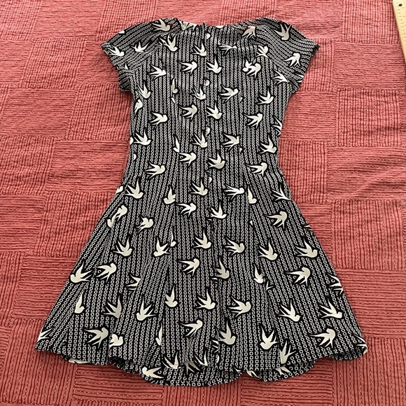 H&M Divided women’s size 2 bird motif lined mini Dress - Picture 10 of 16